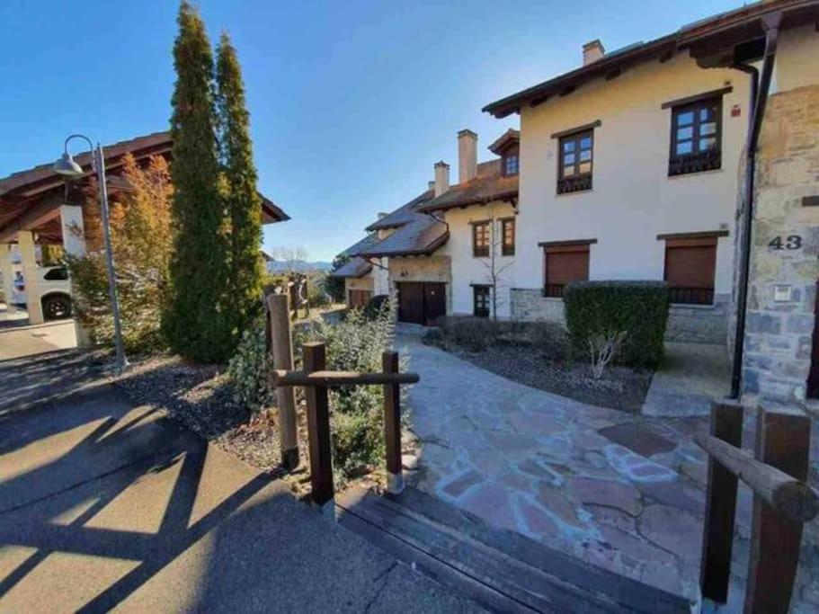 Un Encanto De Duplex Jaca Kültér fotó